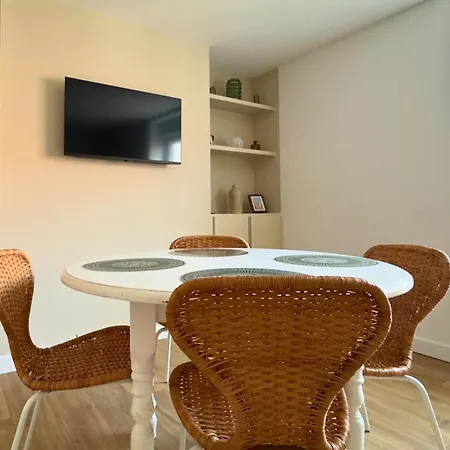 Harmonie - Premium, Central, 2 Chambres&parking Gratuit Appartement *